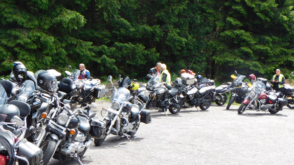 GDL-Sommer Suhl geparkte Motorraeder GDL-Sommer Suhl geparkte Motorraeder